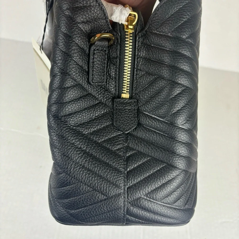 Cute Quilted Woven Design handbag-Basiic Black Color/Everyday Bag-NWT
